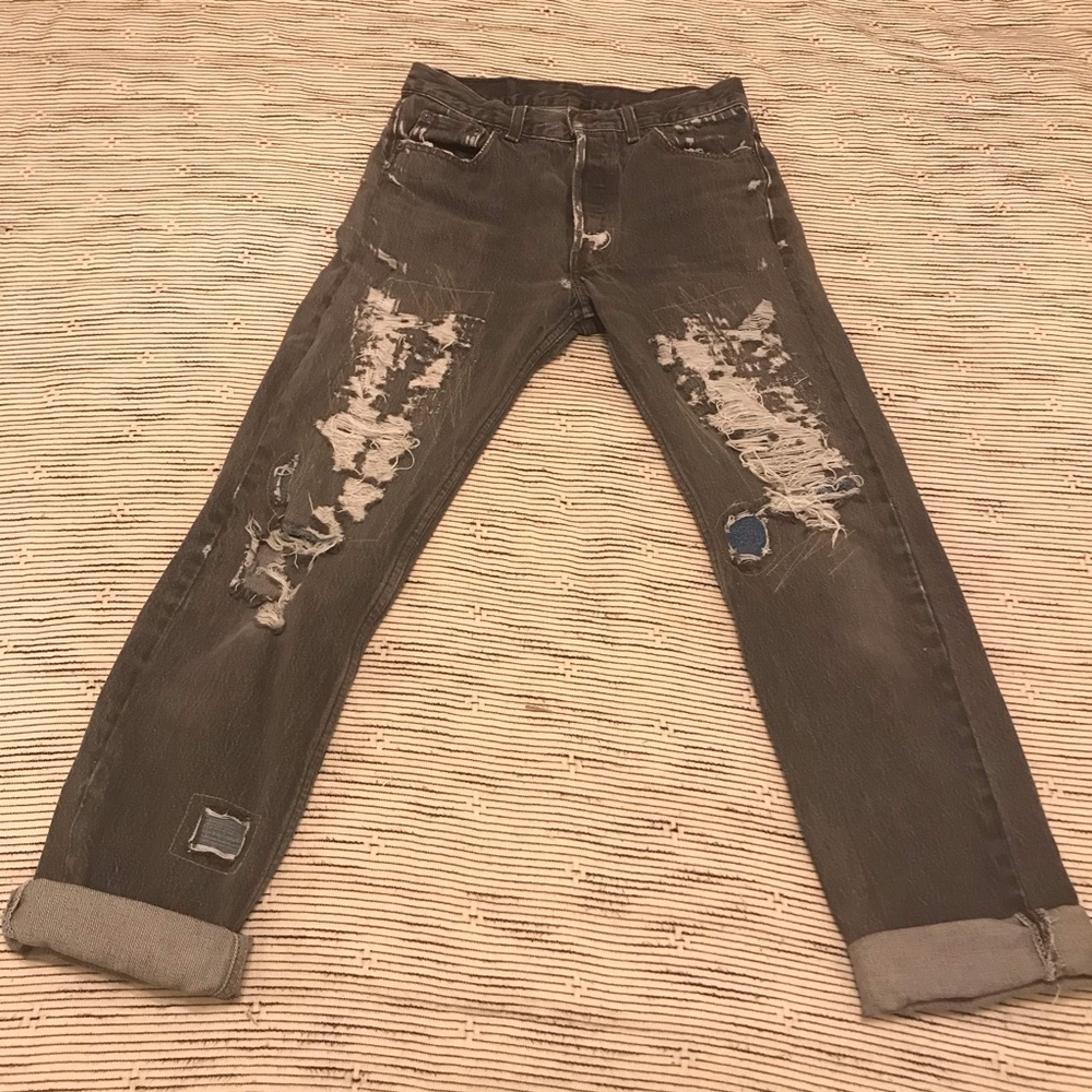 🔁Reconstructed UO Levi’s Mom Jeans♻️